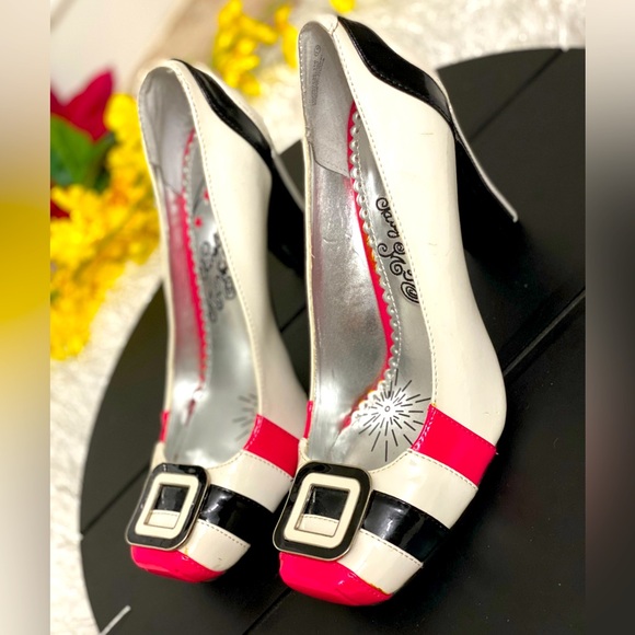naughty monkey Shoes - Naughty Monkey!!!! Beautiful, sexy and comfortable heel . In excellent condition